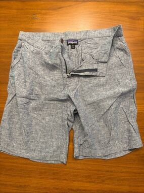 Patagonia Men’s Flat Front Shorts — Light Heather Blue
